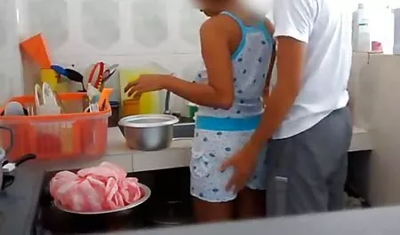 لبخند دختر را نشان می دانلود لینک کانال سکسی تلگرام دهد, مهبل, کیر, و با دوست پسر خود.